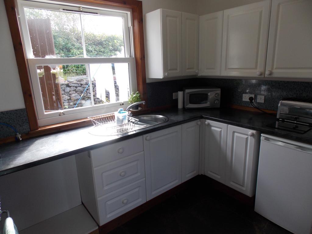 Corran Bunkhouse Hotel Exterior photo A kitchen in the UK